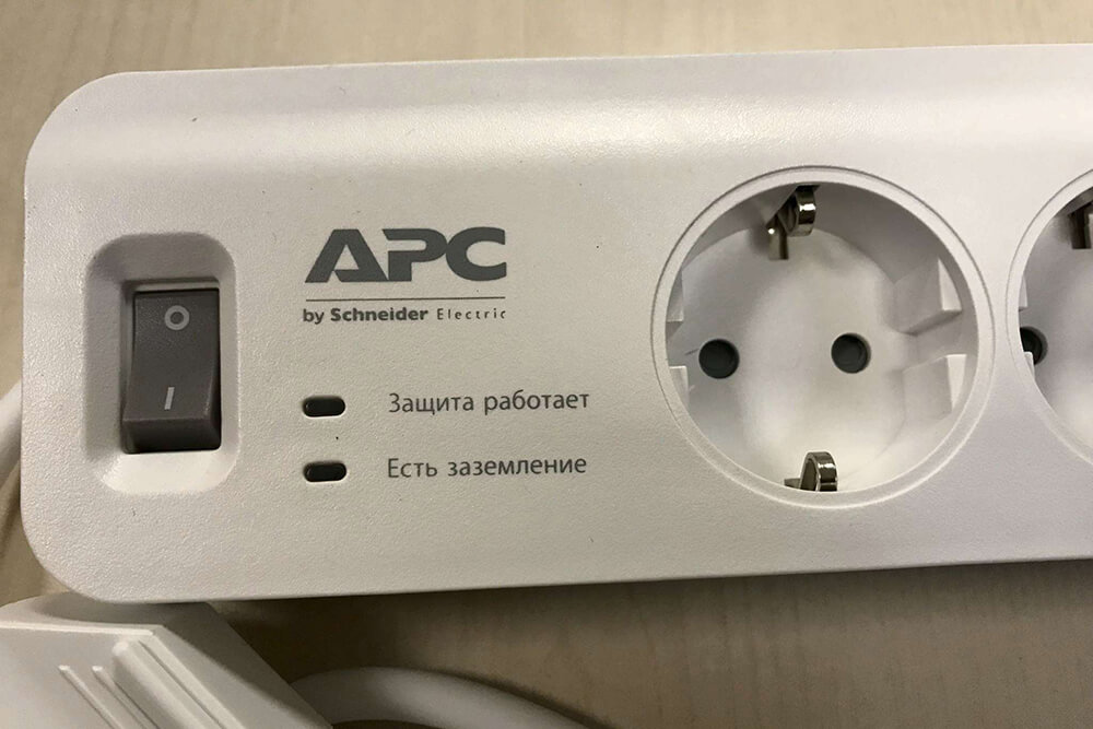 Сетевой фильтр с защитой