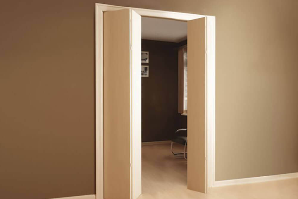 Светлые складные межкомнатные двери Светлые складные межкомнатные двери